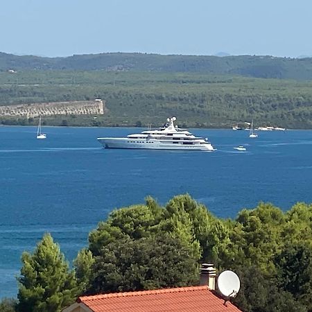 Apartman D&D Šibenik Esterno foto