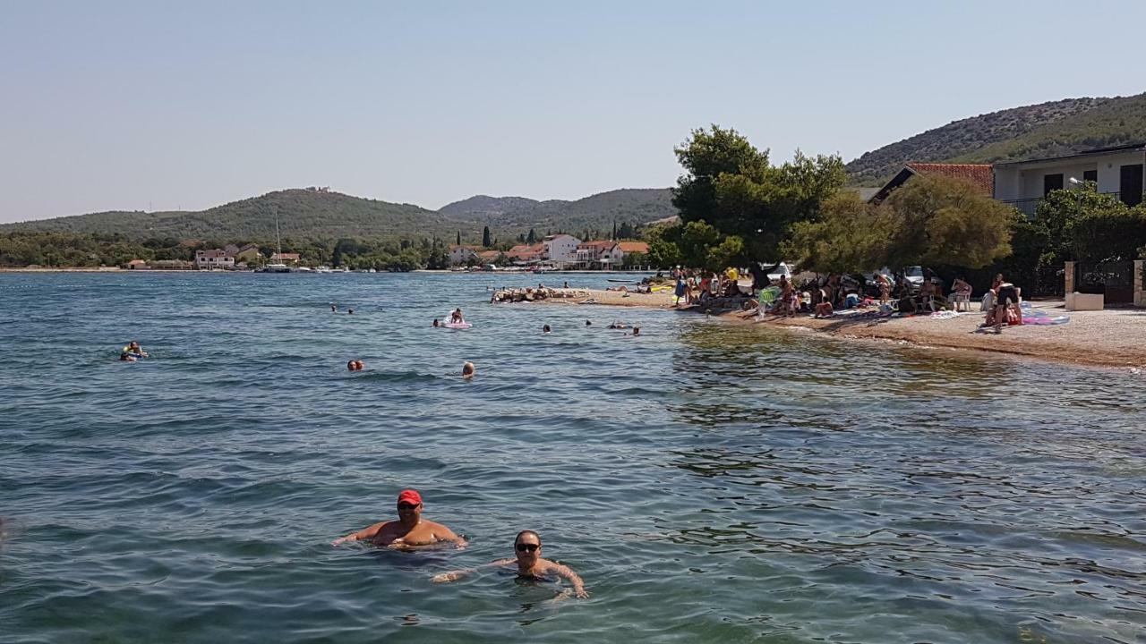 Apartman D&D Šibenik Esterno foto